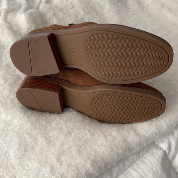 Cole Haan suede ankle boots - Picture 3 of 3